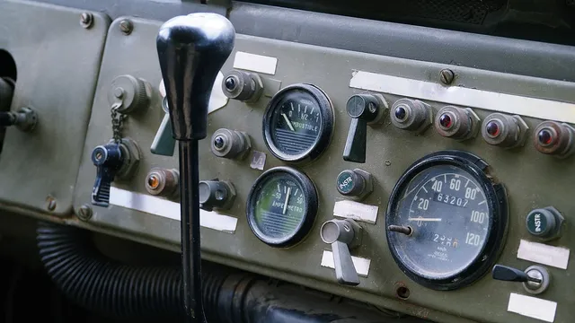 BEZPIECZNIK PŁYTKOWY MINI 15A