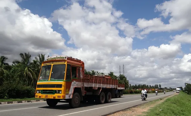 PAS TRANSPORTOWY NKP.5T-5,70M
