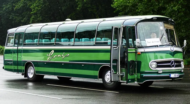 ATRAPA MB ATEGO 1,AXOR 1 GÓRNA