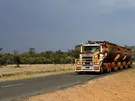 NAKŁADKA STOPNIA SCANIA 4 KAB.P,R DOLNA